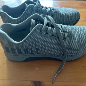 NOBULL Men's 6.5/Women’s 8 Gray Training Shoes